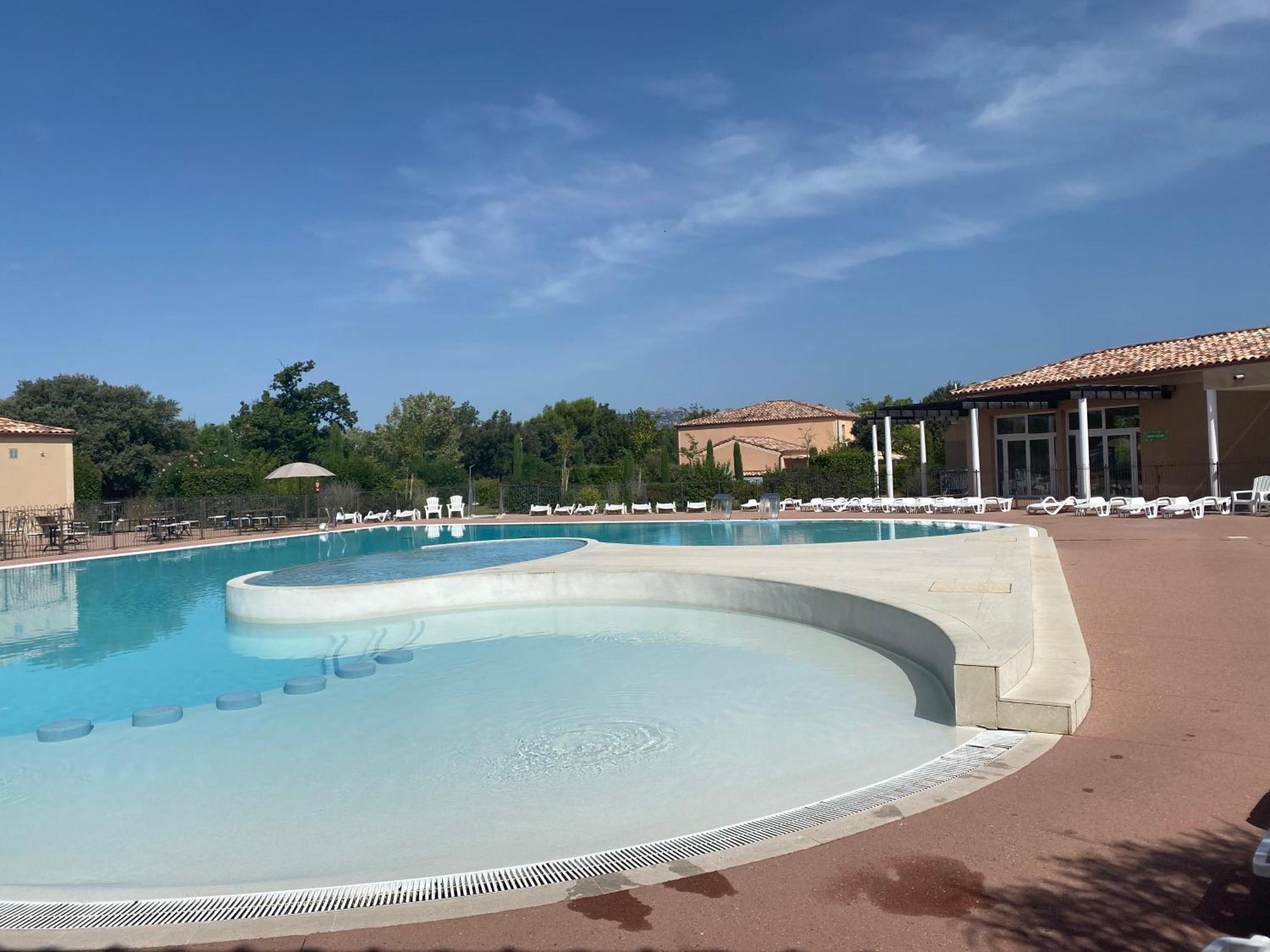 Maison Residence Les Demeures Du Ventoux Aubignan Εξωτερικό φωτογραφία